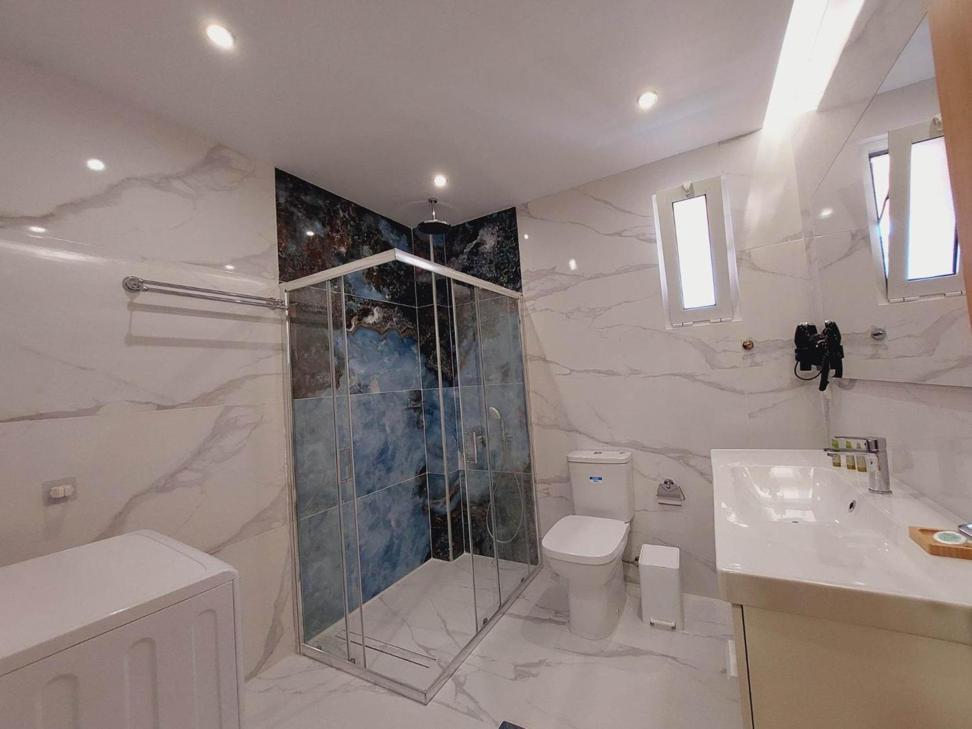 Sapphire Home Ixia  Bagian luar foto