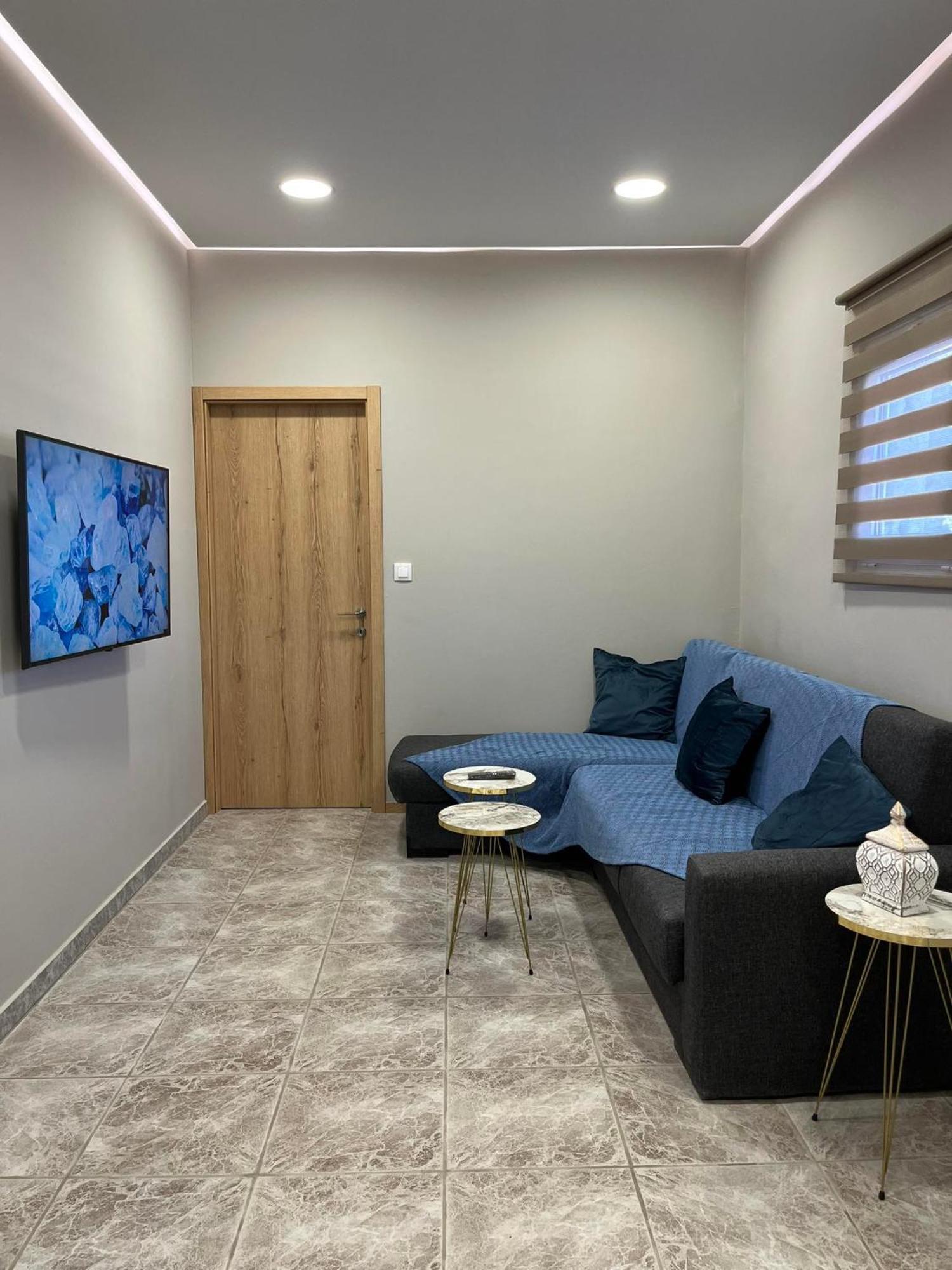 Sapphire Home Ixia  Bagian luar foto