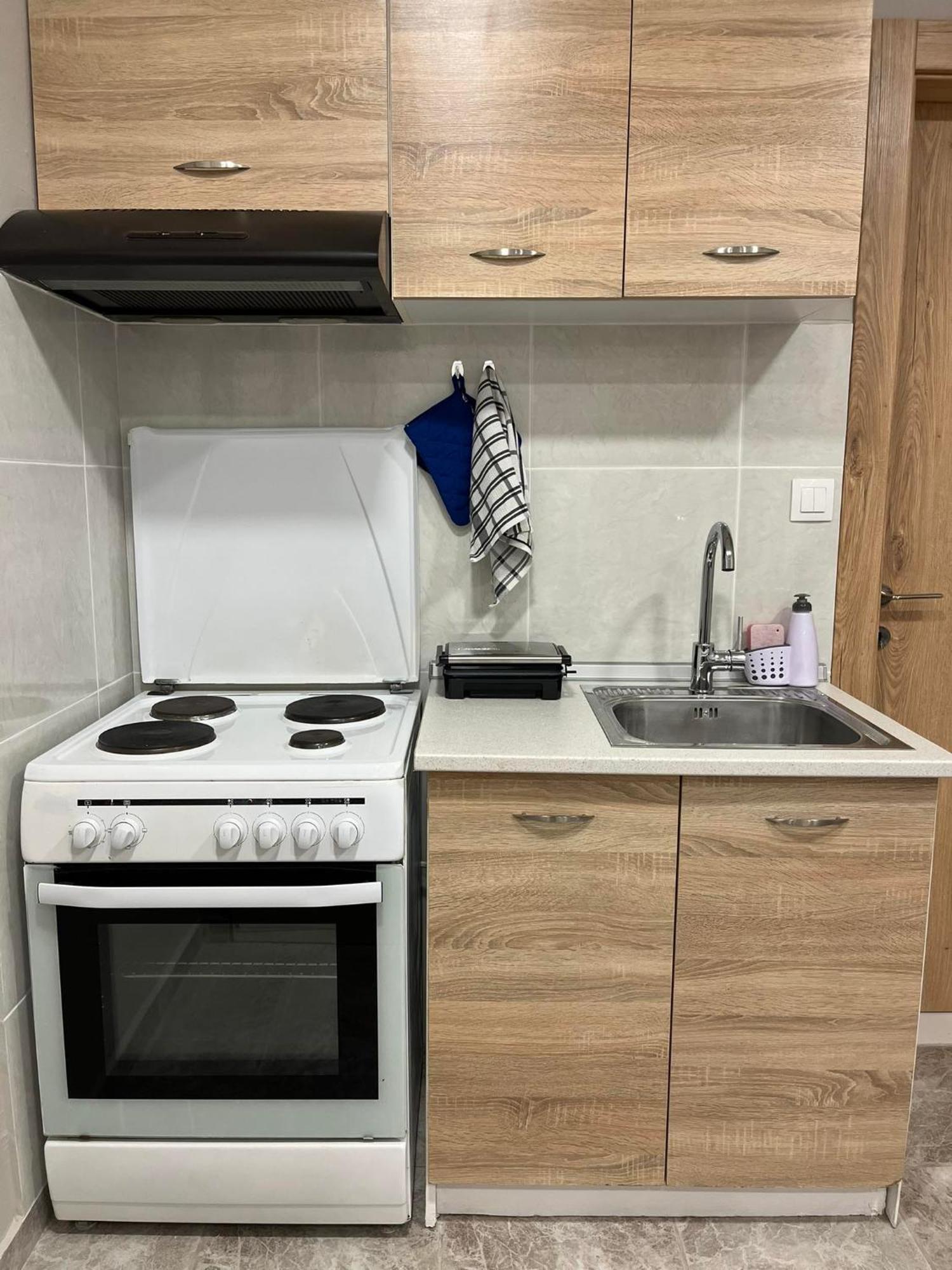 Sapphire Home Ixia  Bagian luar foto